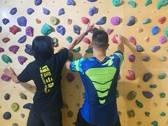 -问山MountQuest攀岩馆