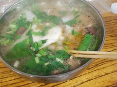 -白露塘杀猪粉(药王街店)