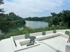 -华凌山庄·隐湖栖