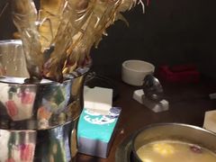 -泓炙颐凤鲜海鲜火锅料理(桐乡店)