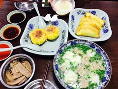 -老新隆牛肉锅贴(新街口店)
