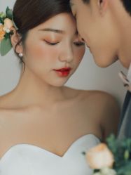 -易摄影婚纱摄影工作室