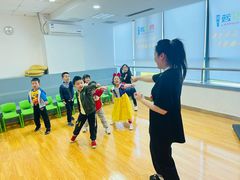 -蓝话筒·少儿成人演讲口才·主持朗诵·戏剧表演(大华第一坊店)