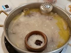 -朴小妹人参鸡汤火锅(长白山万达店)