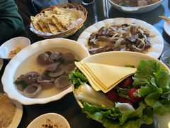 -老白肉馆(临江小区店)
