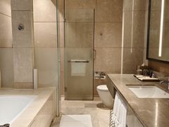 -广州粤海喜来登酒店