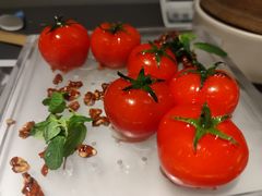 番茄脆菇沙拉-小大董·烤鸭(观景餐厅·南京西路店)