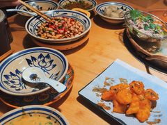 -洱火云南酸菜牛肉火锅(石景山当代商城店)