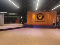 -超级猩猩健身·团课(铁机路迅博店)