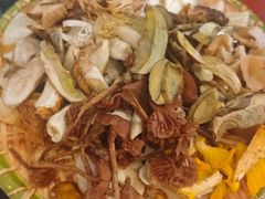 -草墩罗非鱼庄•野生菌•腊排骨(七星街上段店)