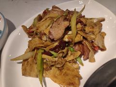 青城山腊肉炒黄庆笋-峨嵋酒家总店(车公庄店)