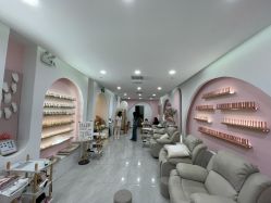 -花系美·美甲美睫精品店