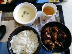 -老娘舅餐厅(黄龙体育中心店)