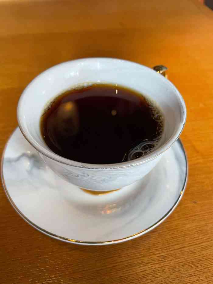 milk coffee(湖滨路店)-"上海今日中雨转大到暴雨,去金虹桥吃晚饭,.