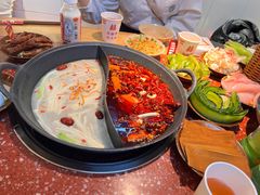 -赵美丽·重庆社区火锅·直营店(火车东站·中豪国际店)