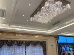 -沪华海鲜大酒楼(南汇店)