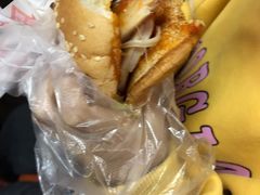 至尊板烧汉堡-华莱士炸鸡汉堡(欢乐谷店)