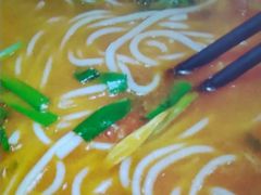 -云阿蛮云南生烫牛肉米线(奉贤路店)