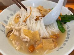 -王春春鸡汤饭(重庆巴南万达店)