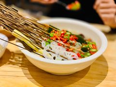 藤椒味钵钵鸡-嘉州叶婆婆钵钵鸡(建设路店)