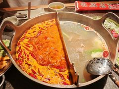 -三出山火锅(南京万象天地店)