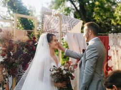 点击看大图 -荷玛高端新娘跟妆团队·彩妆培训
