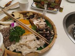 -土连锅·现熬养生汤锅(梁家巷店)