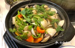 Clam and Vermicelli Stew
