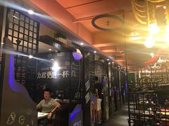 -喝丢一只鞋辣炒海鲜小烧烤(三八广场店)