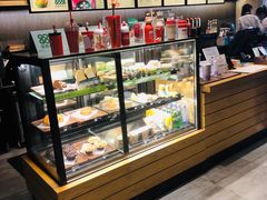 面包甜点陈列柜-星巴克(远洋店)