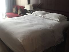 -广州天河希尔顿酒店