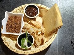 -鲁菜根·泰安菜(万达店)