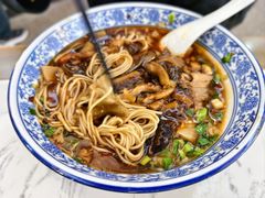 -伟记奥面馆(养育巷店)