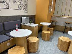 用餐区-炖物24章·顺时轻养茶(杭州大厦店)