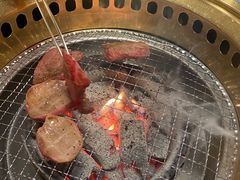 -山川小町·极番烧肉(新地假日广场店)
