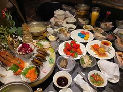 -半岛翡丽海鲜自助餐厅(观风亭店)