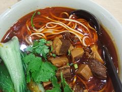 -李先生牛肉面大王(北京站售票厅餐厅)