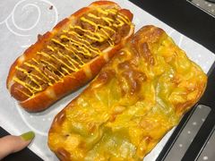 麻辣小龙虾热狗包-LELECHA乐乐茶(新街口大洋店)