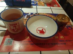 -贤合庄卤味火锅(安吉万达店)