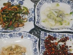-记忆湘菜馆(芙蓉镇店)