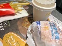 -麦当劳(三亚凤凰机场店)