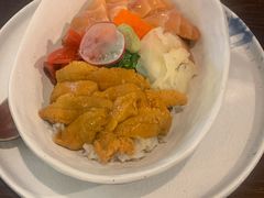 厚切三文鱼海胆饭-竹取居酒屋
