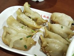 -小姜锅贴(凤凰街店)