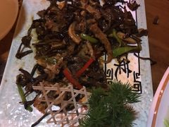 茶树菇爆牛肚-快活林酒楼