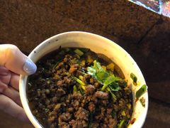 -八一路好吃街(雨田商务大厦店)