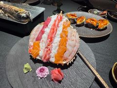 -蟹犇前•帝王蟹雪蟹(陆家嘴店)