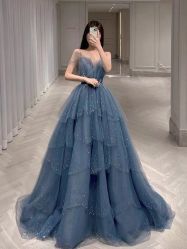 -不晚国际婚纱礼服