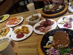 -菲尼克斯牛排店(杉杉奥特莱斯店)