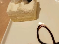 -必胜客(新中纬店)