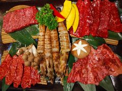 -炼火烤肉店